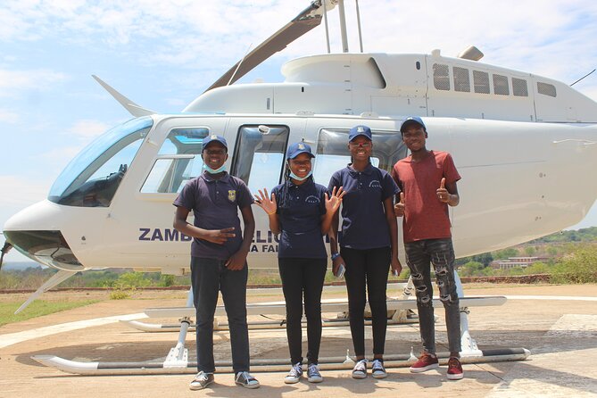 15 minutes scenic helicopter flight above Victoria Falls-Zimbabwe - Booking ahead and handling weather