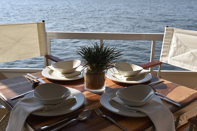 2-Hour Zambezi River Cruise Tour with Lunch and Pick Up - Who should book this cruise?