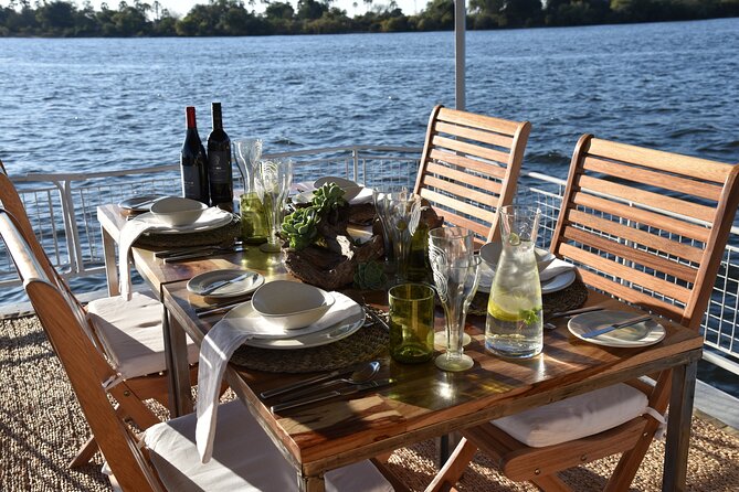 2-Hour Zambezi River Cruise Tour with Lunch and Pick Up - What the two-hour route gives you