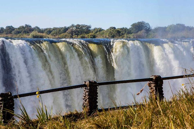 2 Hours Private Guided Tour in Victoria Falls of Zambia. - Why the Zambian side feels so close