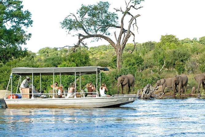 5 Day Victoria Falls and Chobe National Park Luxury Accommodated Tour - What Luxury Means Here