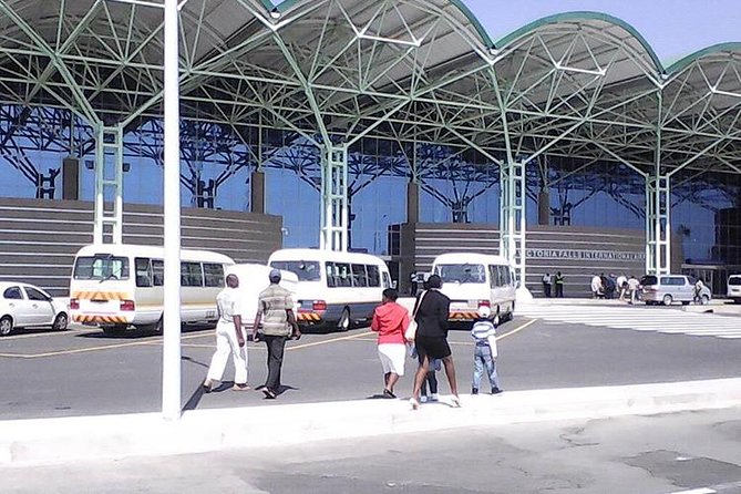 Airport Transfers - A calm first ride from Victoria Falls Airport