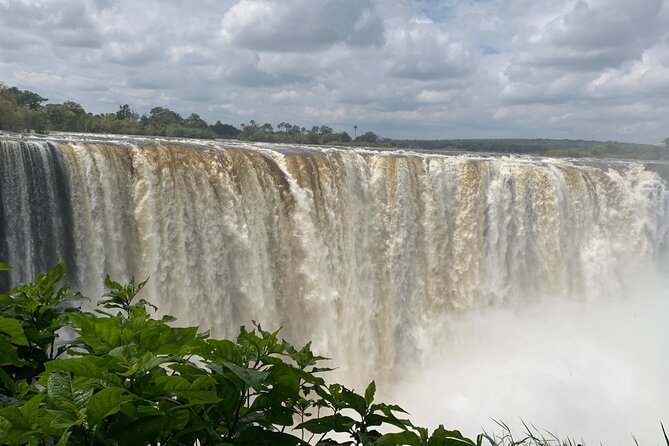 Bulawayo to Victoria Falls Transfers - Leaving Bulawayo with a private vehicle