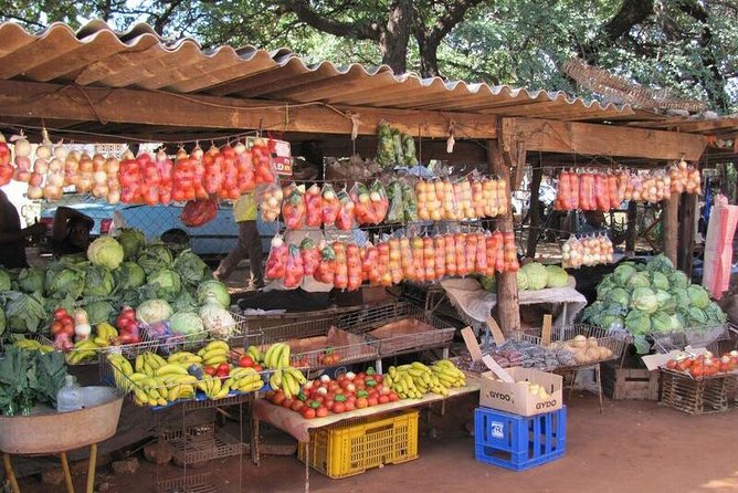 Chinotimba Township Tour (Zimbabwe) - Seeing Victoria Falls beyond the waterfall