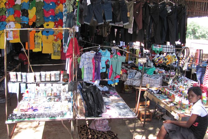 Chinotimba Township Tour (Zimbabwe) - Starting at Chinotimba Market