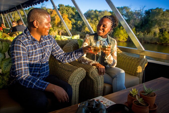 Dinner Cruise on the Zambezi River, Victoria Falls - Should you book the Zambezi dinner cruise?