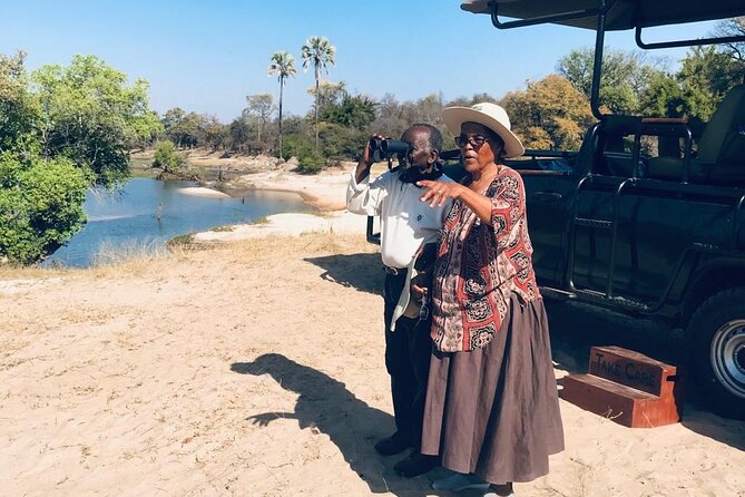 Full-Day Zimbabwe Zambezi National Park Safari & Lunch - Is $200 per person good value?