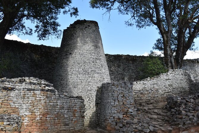 Great Zimbabwe - Breakfast before the stones