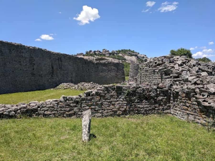 Great Zimbabwe: The World's View Historical Site !! - The Valley Ruins and daily life below the royal center
