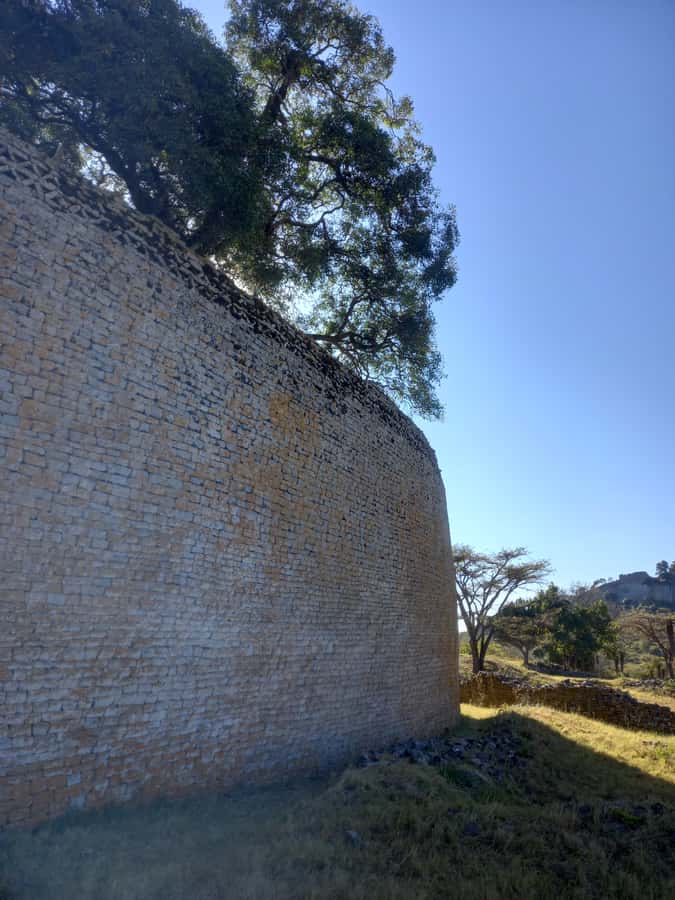 Great Zimbabwe: The World's View Historical Site !! - The four-hour road journey from Harare