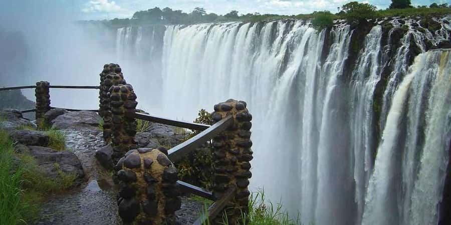 Guided Scenic Tour Of The Victoria Falls – Experience Nature - Hotel pickup makes the morning easier