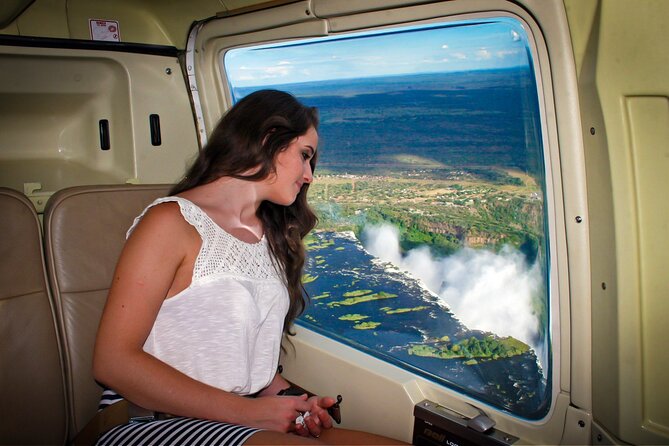 Helicopter Flight Experience Over Victoria Falls - The 26-minute flight: more river, gorge, and wildlife