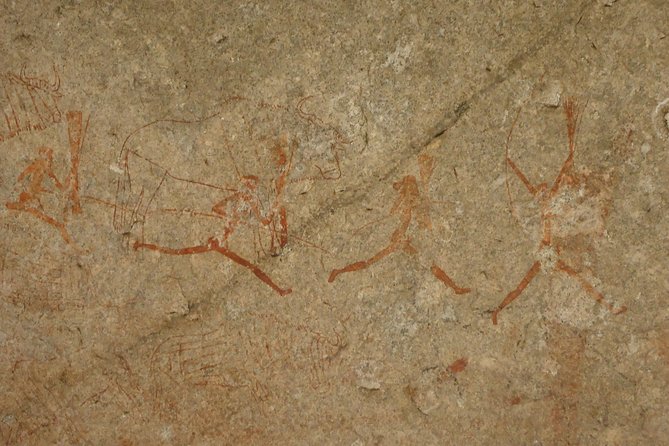 Khami Ruins & Matopos Silunguzi Village Day Tour! - A traditional lunch between the main stops