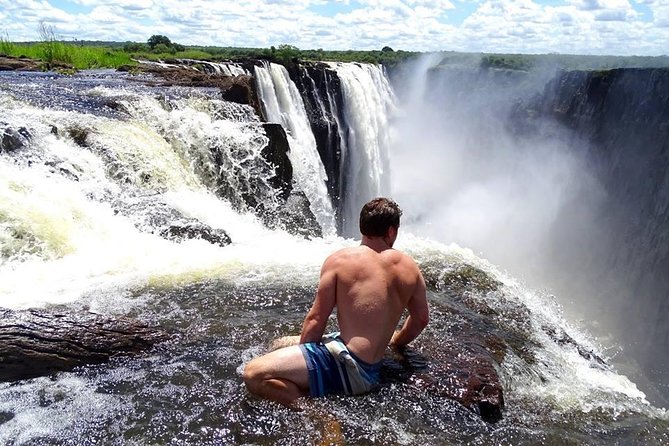 Livingstone Island and Devil's Pool Walking Safari - Price, extra costs, and the real value