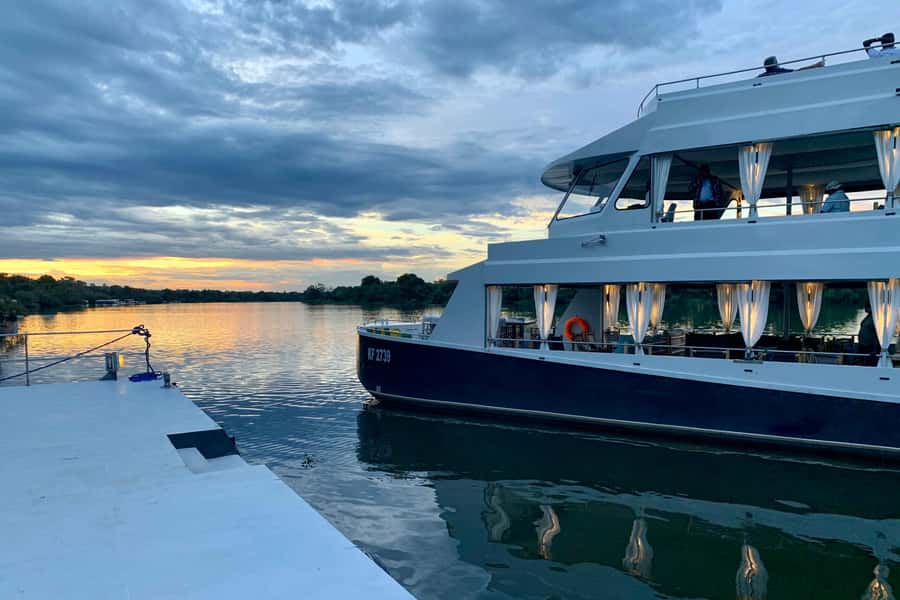 Luxury Cruise : Sunset Boat Cruise on The Zambezi Explorer - Setting out from Victoria Falls