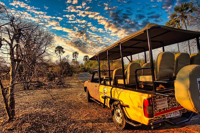 Safari in Victoria Falls and Zambezi National Park - The Open Game Viewer Makes the Bush Easier to Read