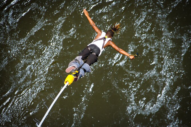 Shearwater Bungee Jump Victoria Falls Bridge - The Victoria Falls Bridge makes the jump special