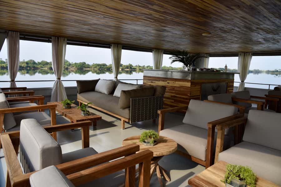 Victoria Falls: 2-Hour Luxury Zambezi River Sunset Cruise - Who should book this cruise