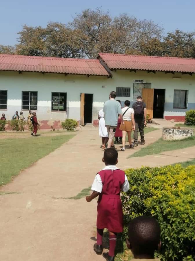 Victoria Falls: Chinotimba Township Tour with a Local Guide - Key points at a glance