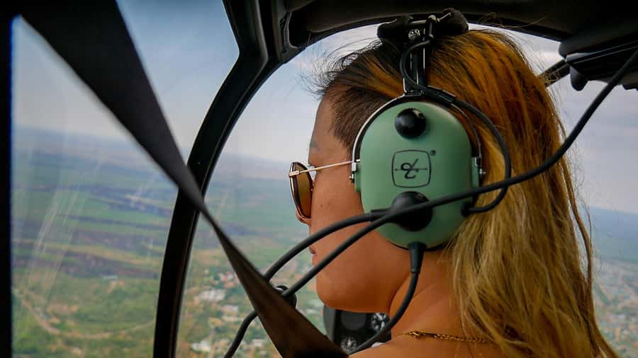 Victoria Falls: Helicopter Tour with Hotel Pickup - Timing, weather, and photography