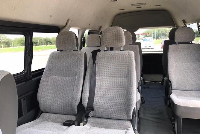 Victoria Falls: Private Airport to Hotel Transfer Service - Leaving Victoria Falls Airport without the usual hassle