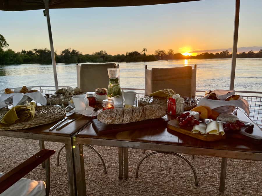 Victoria Falls: Private Sunrise Cruise with Breakfast - Why sunrise is the right time on the Zambezi