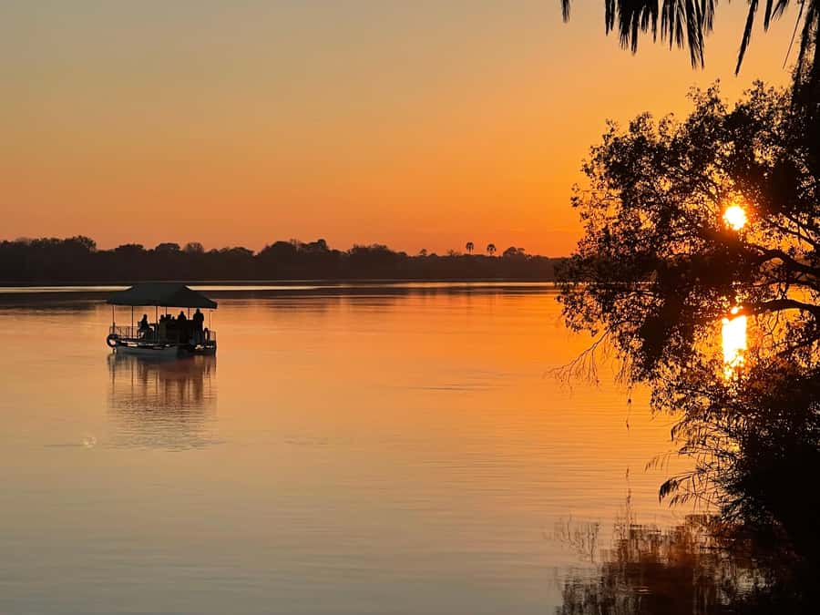 Victoria Falls: Private Sunrise Cruise with Breakfast - Leaving Victoria Falls before dawn
