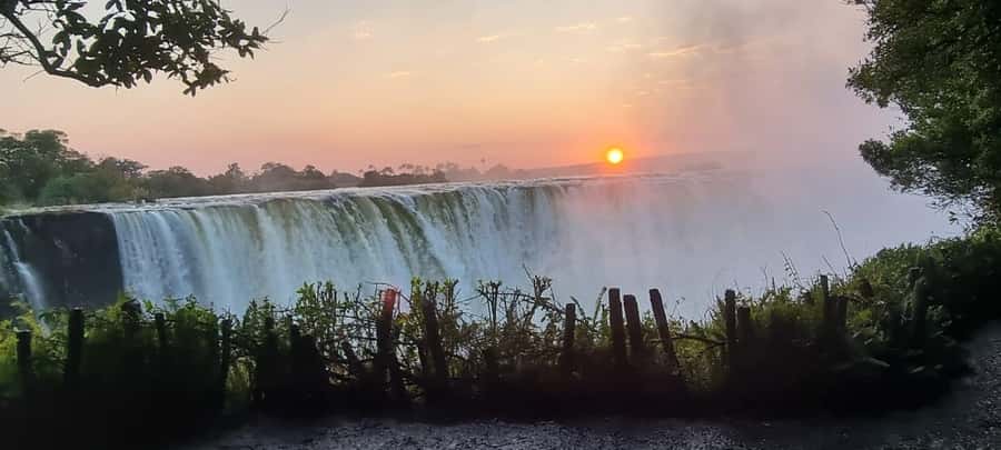 Victoria Falls Scenic Day Tour with Lunch & Helicopter Tour - Who should book this day