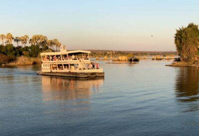 Victoria Falls Scenic Guided Tour with Sunset Boat Cruise
