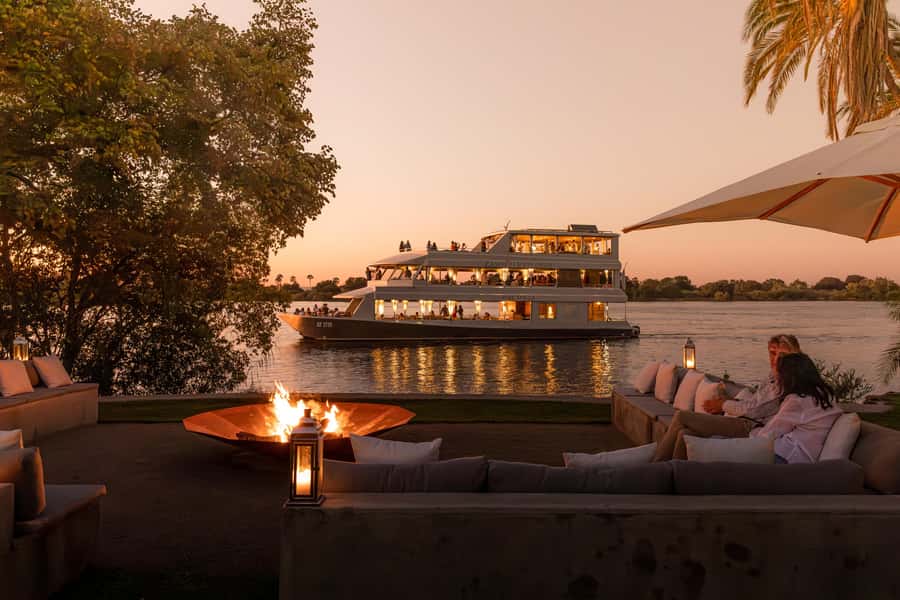 Victoria Falls: Sunset Cruise and Dinner at The Eatery - Key points to know before booking