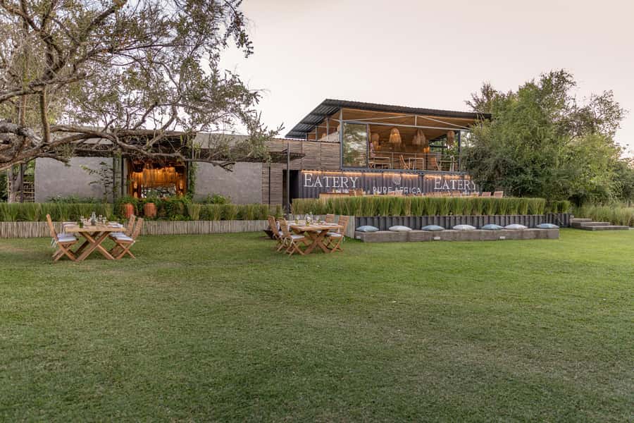 Victoria Falls: The Eatery Dinner Experience - Who will enjoy The Eatery most