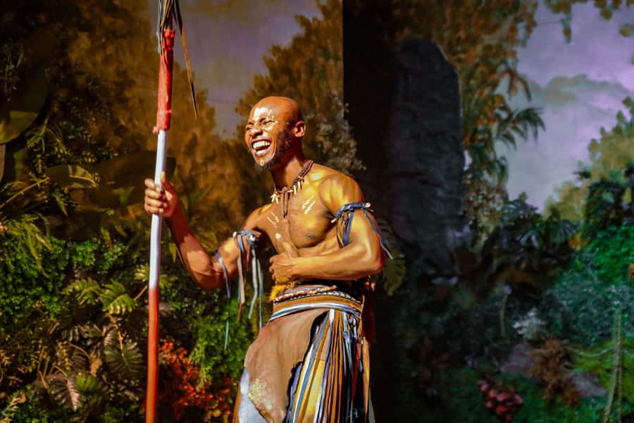 Victoria Falls:Theatre Simunye The Spirit of Africa,Zimbabwe - Who will enjoy Simunye most?
