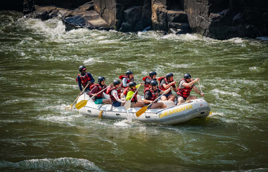 Victoria Falls: Whitewater Rafting Experience - Rafting through rapids 1 to 19
