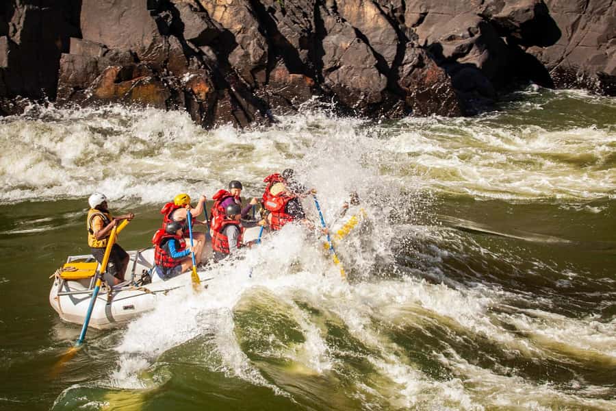 Victoria Falls: Whitewater Rafting Experience - How difficult is it for a first-time rafter?